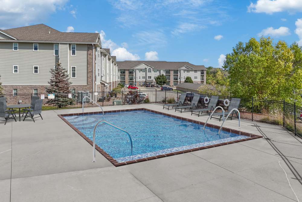 Charming poolside oasis at Pointe 28 in Ankeny, Iowa 