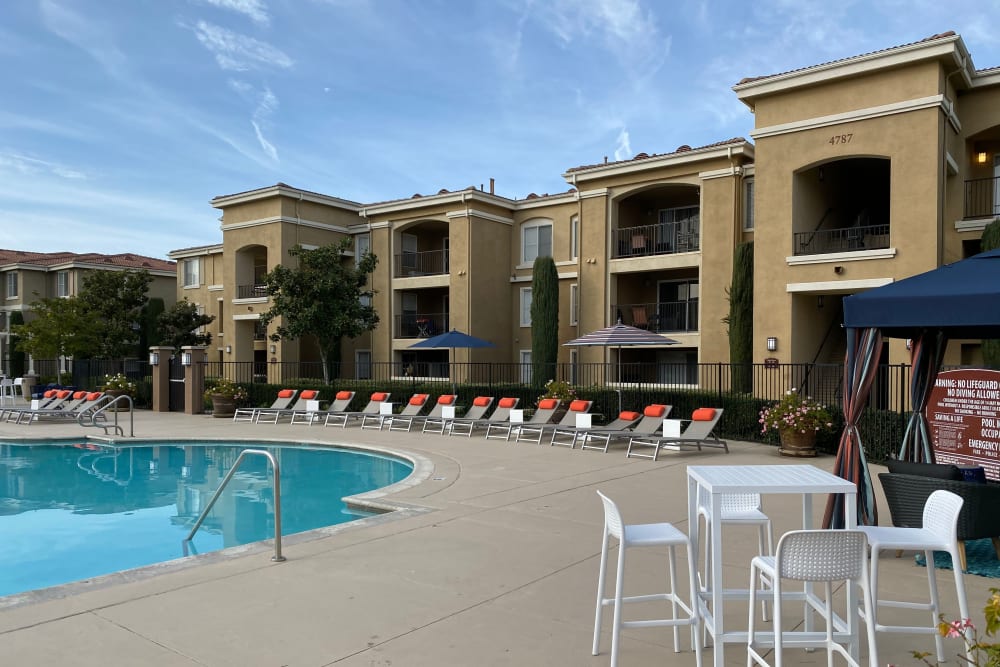 Large pool with poolside seating at Avery at Moorpark in Moorpark, California