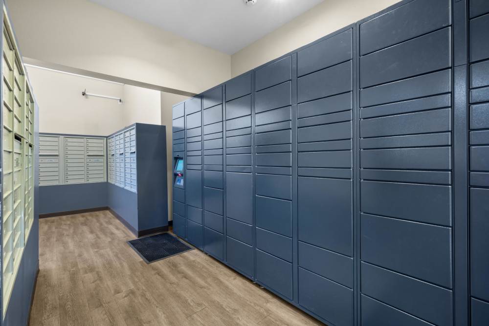 24-hour package lockers with Amazon HUB at Wildreed Apartments in Everett, Washington