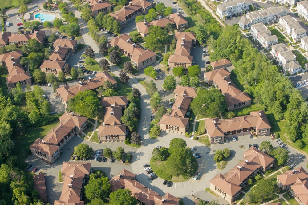 Photos of Everly Roseland in Roseland, NJ