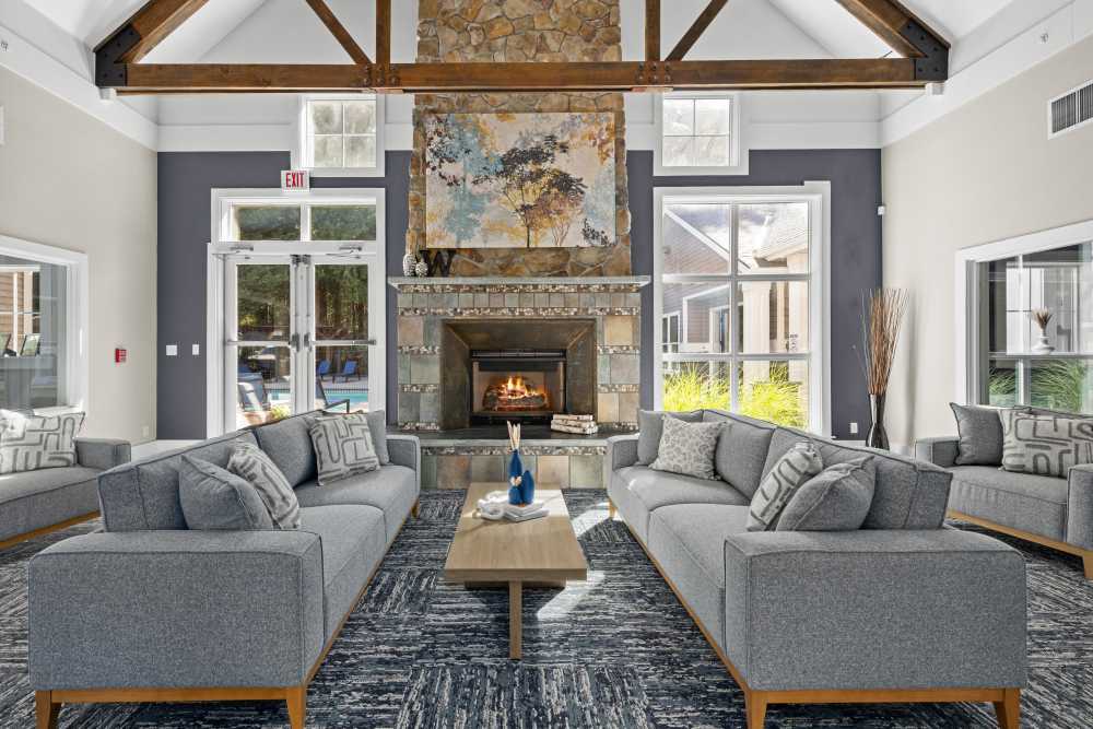 The interior of the clubhouse at Wildreed Apartments in Everett, Washington