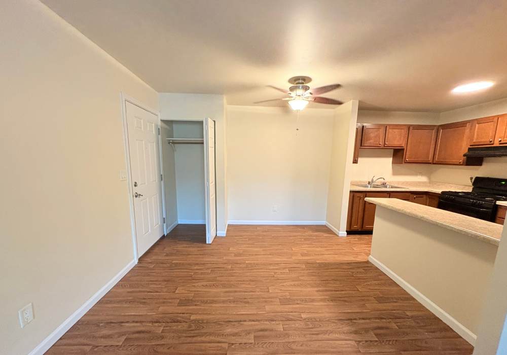 Dining room at Edgewood Group Apartments in Merrillville, Indiana