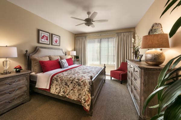 Model bedroom with lamps at San Portales in Scottsdale, Arizona