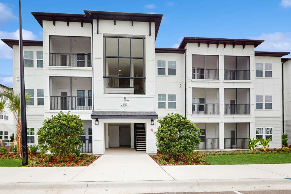 Outside building view at Savelle Nona West in Orlando, Florida