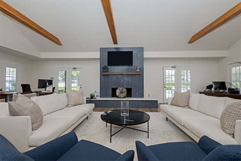 Clubhouse at Oaks at Duck Creek in Garland, Texas