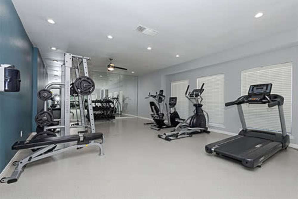 Fitness centre at Oaks at Duck Creek in Garland, Texas