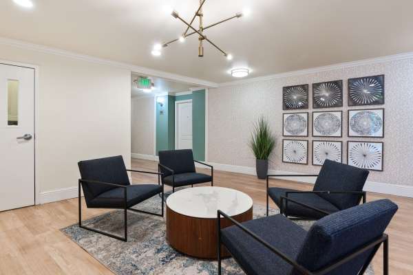 Schedule a tour to Regency Plaza Apartment Homes in Martinez, California        