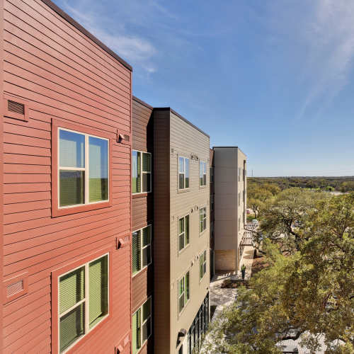 View qualifications for Homestead Oaks Apartments in Austin, Texas