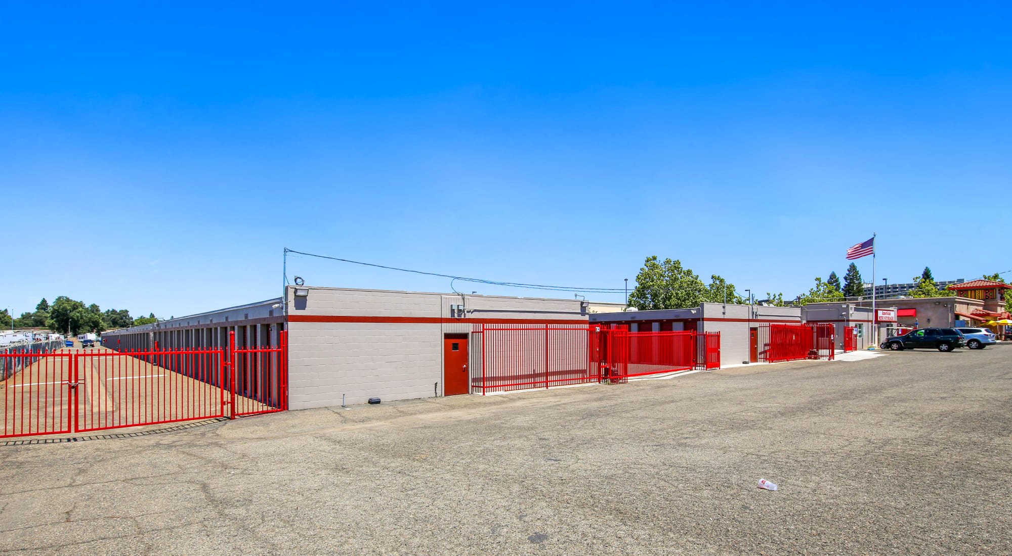 Folsom Boulevard Self Storage Dandk Organizer