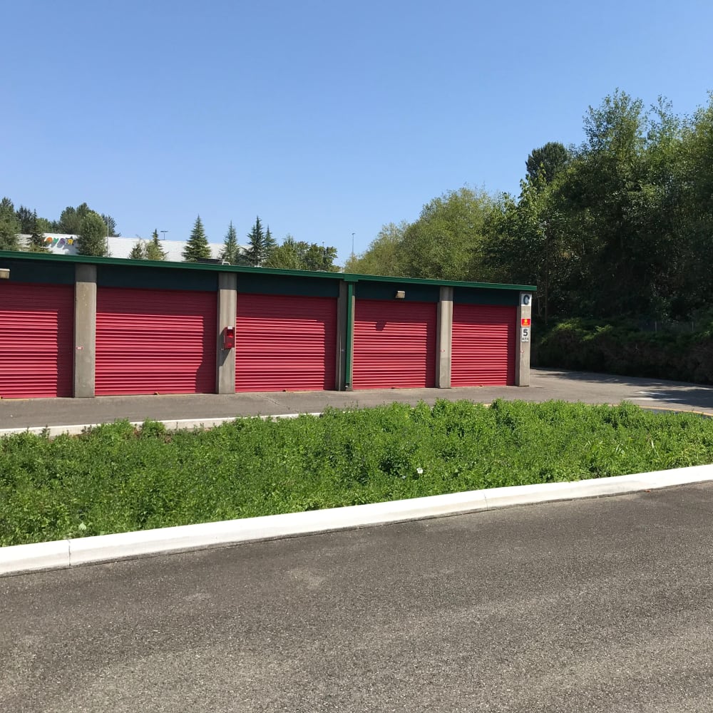 Wide driveways at Trojan Storage in Puyallup, Washington