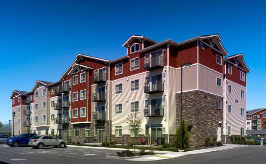 Luxury Studio 1 2 Bedroom Senior Apartments In Boise Id