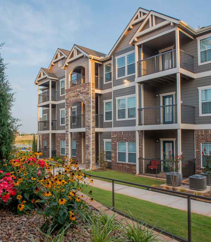 Exterior of Adirondack in Independence, Missouri