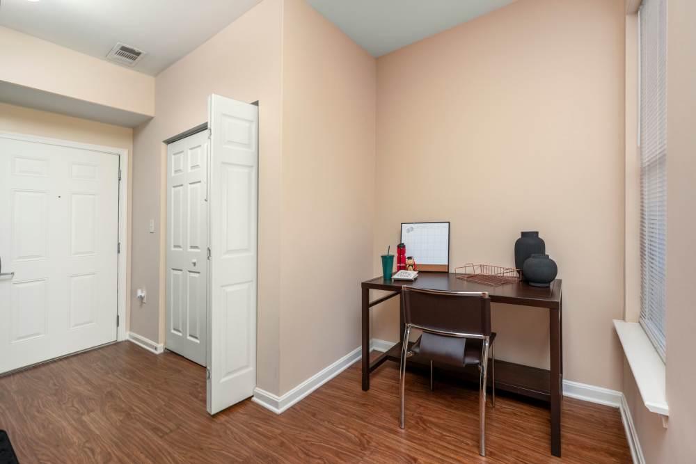 Study area with desk at Mazza Grandmarc in College Park, Maryland