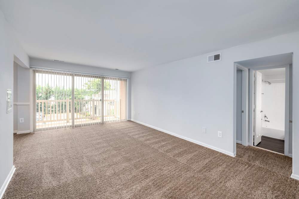 Spacious living room at Parke Cheverly Apartments in Hyattsville, Maryland