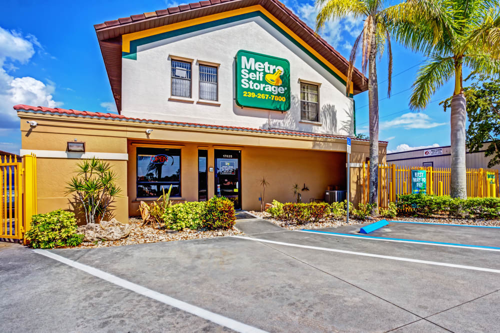 Leasing office entrance at Metro Self Storage in Fort Myers, Florida