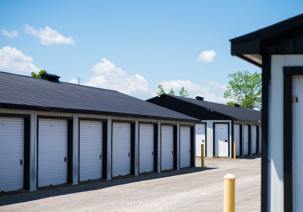 Bronco Mini Storage in Welland, Ontario, storage units