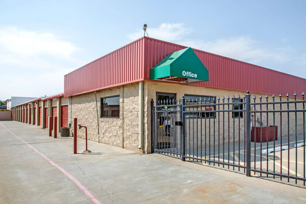 Office Exterior view at Metro Self Storage in Amarillo, Texas