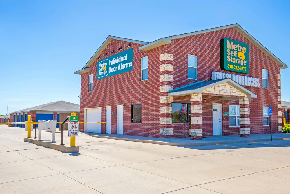 Leasing office exterior view at Metro Self Storage in Wichita, Kansas