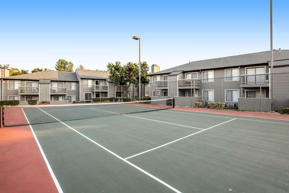 Tennis court at Sandpiper Village Apartment Homes in Vacaville, California