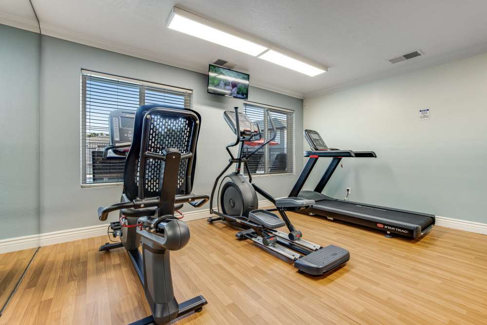 Fitness center at Sandpiper Village Apartment Homes in Vacaville, California