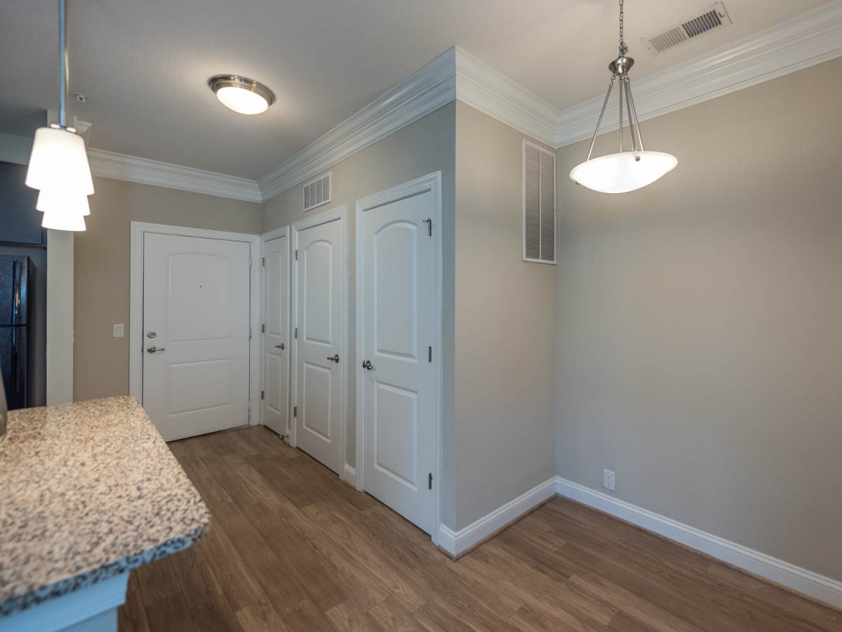 Dining area at Red Knot at Edinburgh in Chesapeake, Virginia