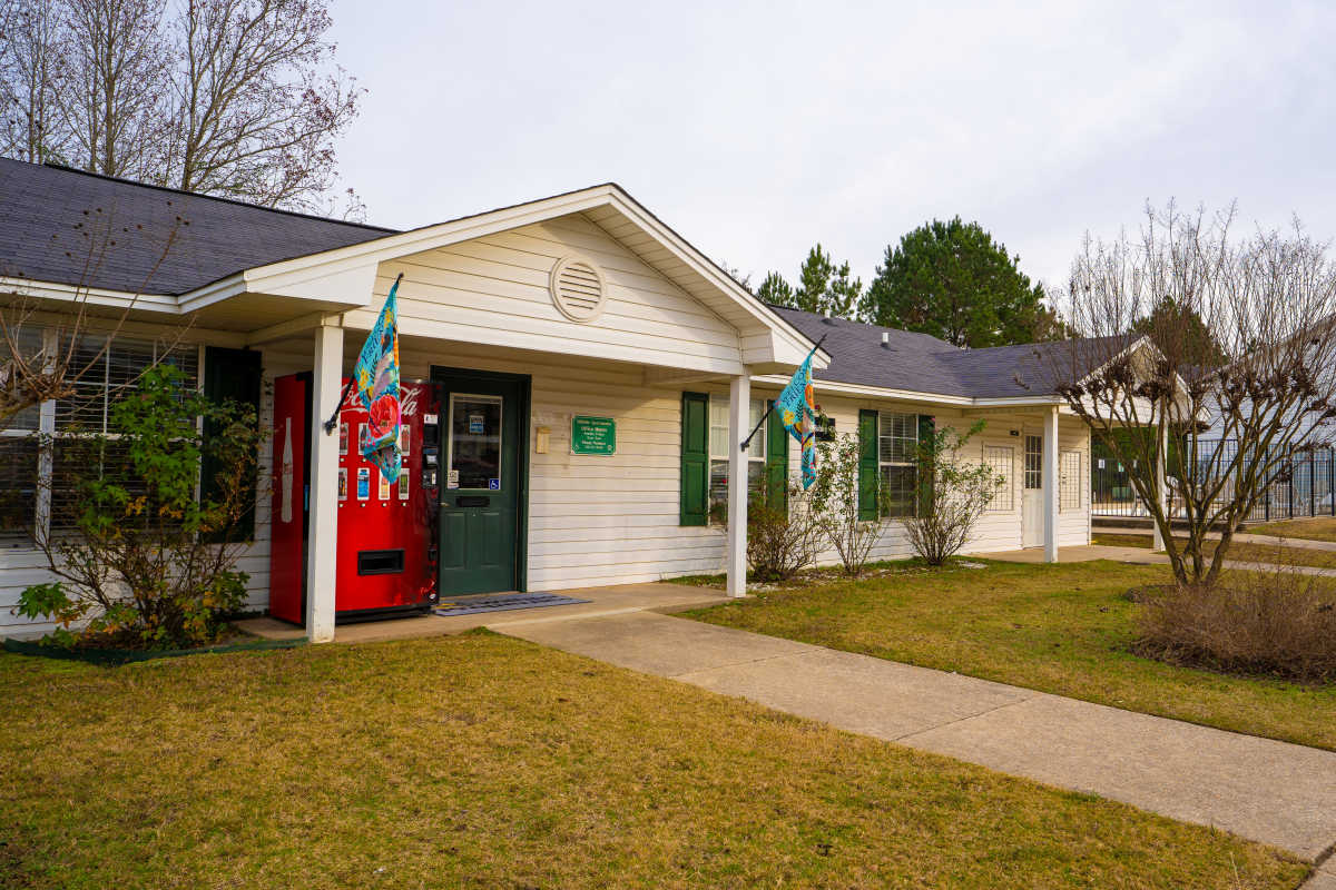 Leasing office at Hillside in Minden, Louisiana