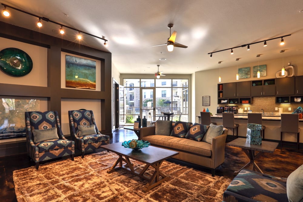 Resident lounge at Olympus at Waterside Estates in Richmond, Texas