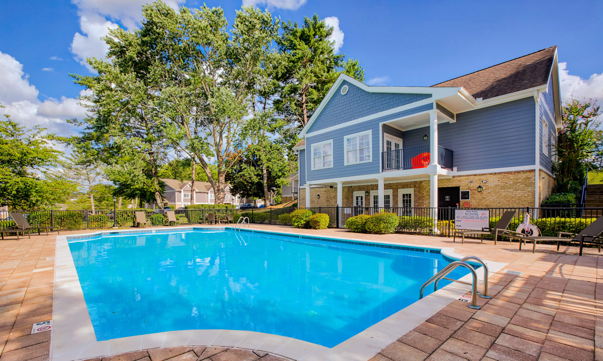 865 Bellevue Apartments: Nashville, TN Apartments in Bellevue