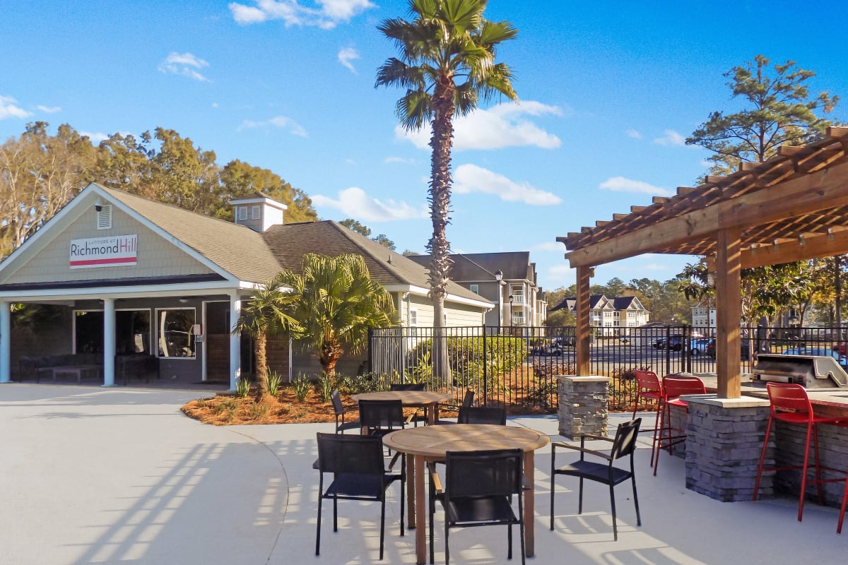 Richmond Hill, GA Apartments w/ a Swimming Pool