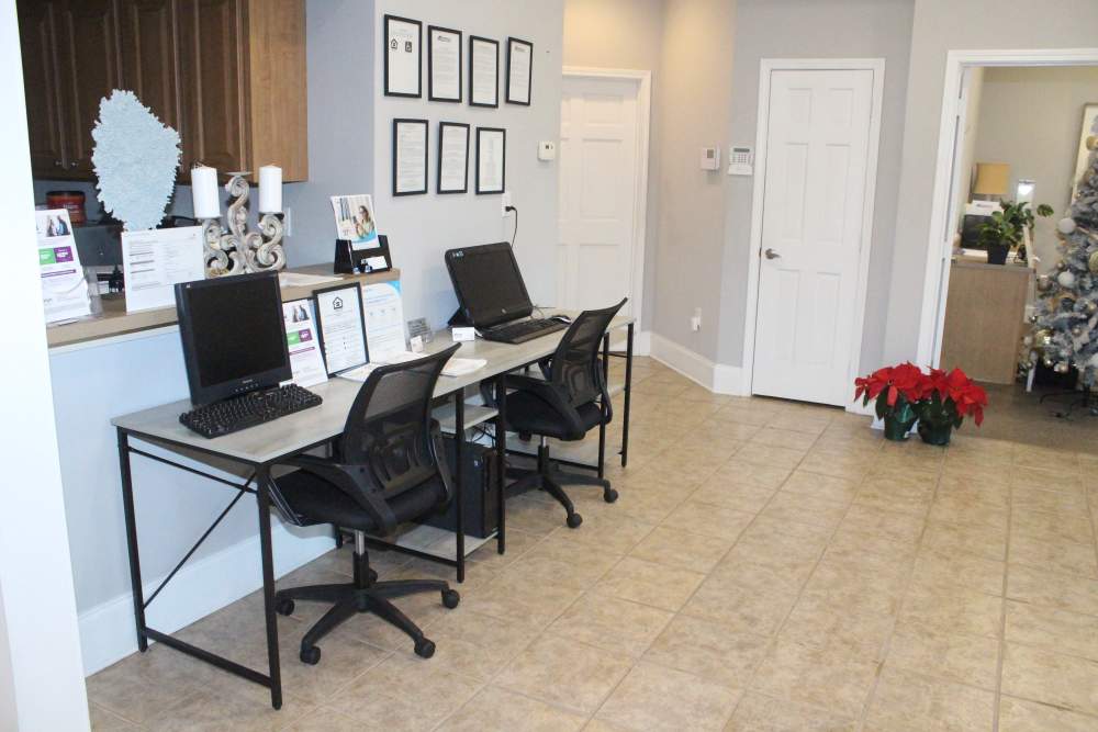 Business center with computer at Lexington Park in Ocean Springs,Mississippi