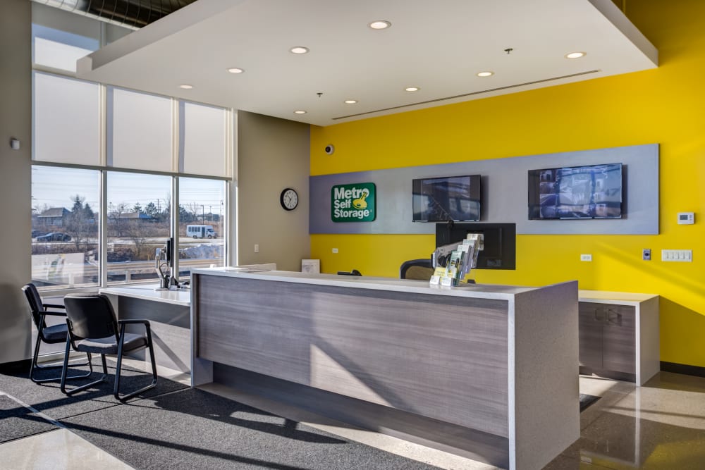 Buffalo Grove, Illinois storage facility front office