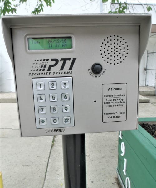 24/7 Electronic Security Gates with Keycode Entry at Global Self Storage in Lima, Ohio