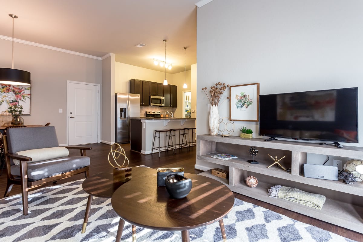 Living room at Creekside at Greenlawn Apartment Homes in Columbia, South Carolina