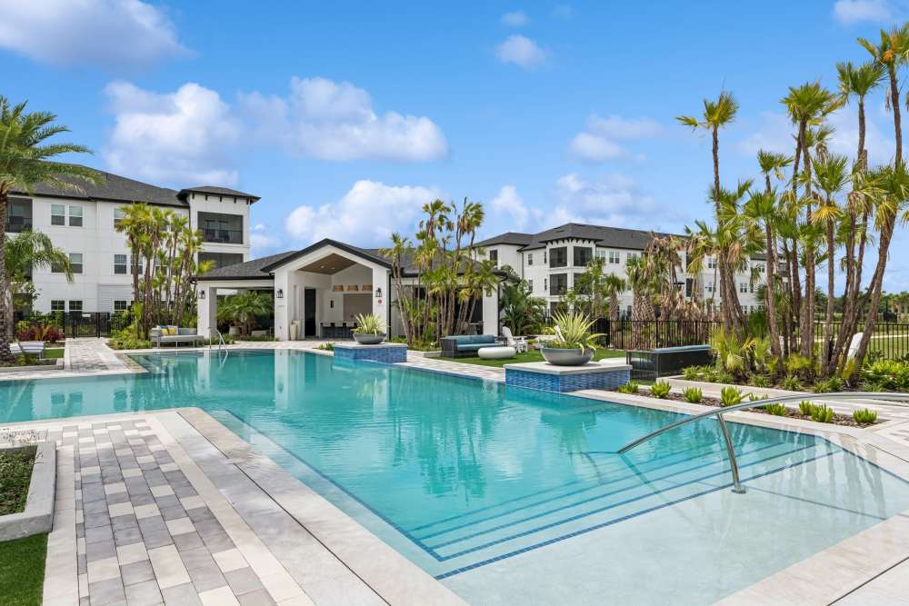Swimming pool at Savelle Nona West in Orlando, Florida