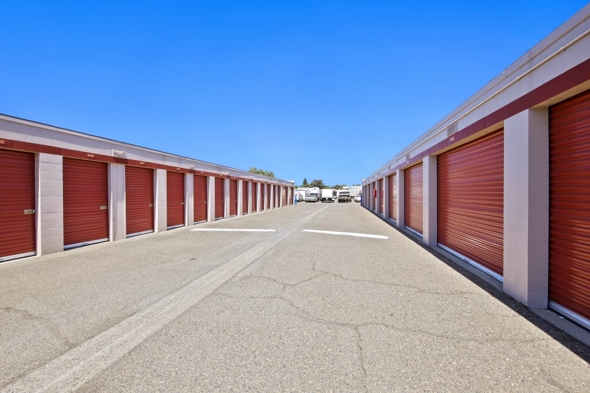 A wide driveway for loading outdoor units at Storage Star Rancho Cordova in Rancho Cordova, California