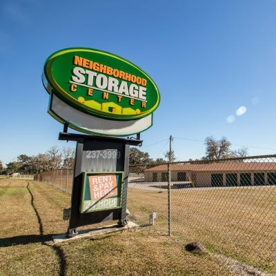 Sign at Neighborhood Storage in Ocala, FL