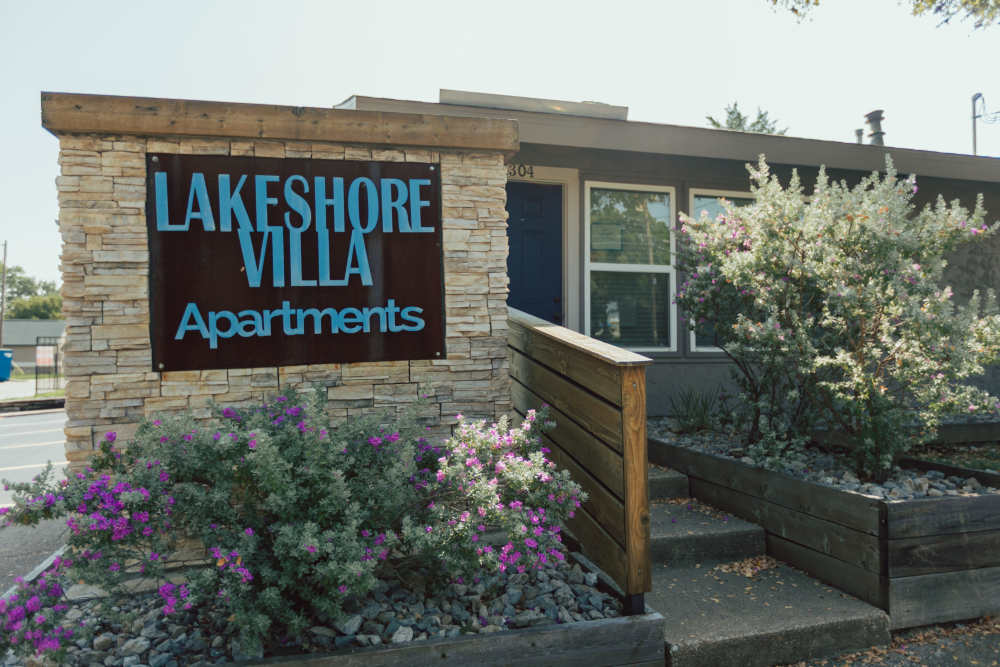 Signage of Lakeshore Villa Apartments in Rowlett,Texas