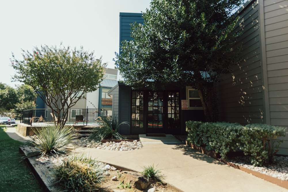 Community apartment at Hubbards Ridge in Garland, Texas