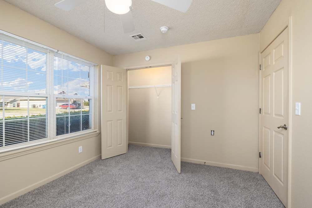 Spacious room at Prairie Hill Estates in Carl Junction. MO