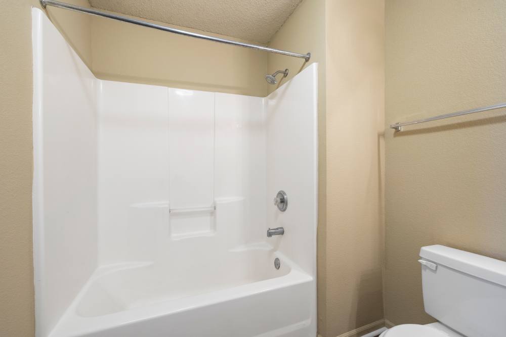 Bath tub at Prairie Hill Estates in Carl Junction. MO