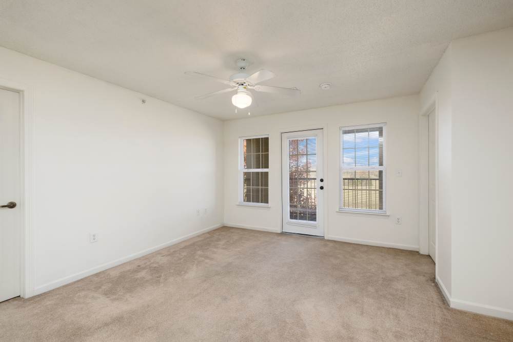 Unfurnished living room at Villas At Copper Leaf in Nixa,Missouri
