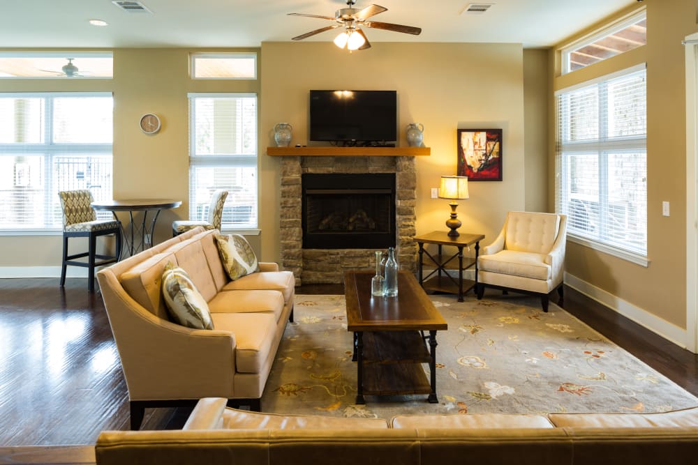 Sitting area inside of clubhouse at The Preserve at Hardin Valley in Knoxville, Tennessee