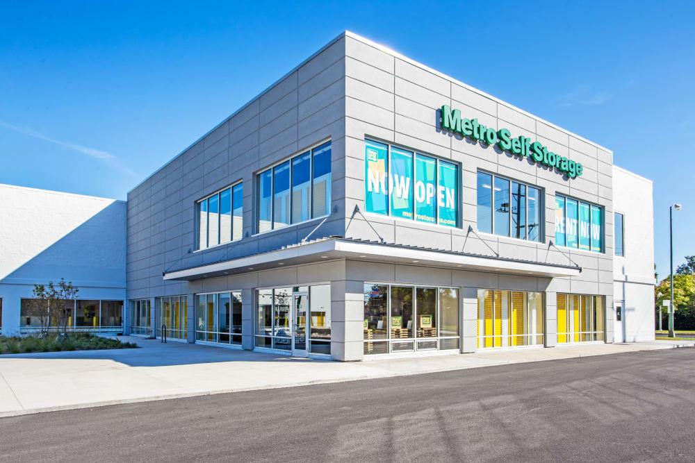 Leasing office exterior view at Metro Self Storage in Skokie, Illinois