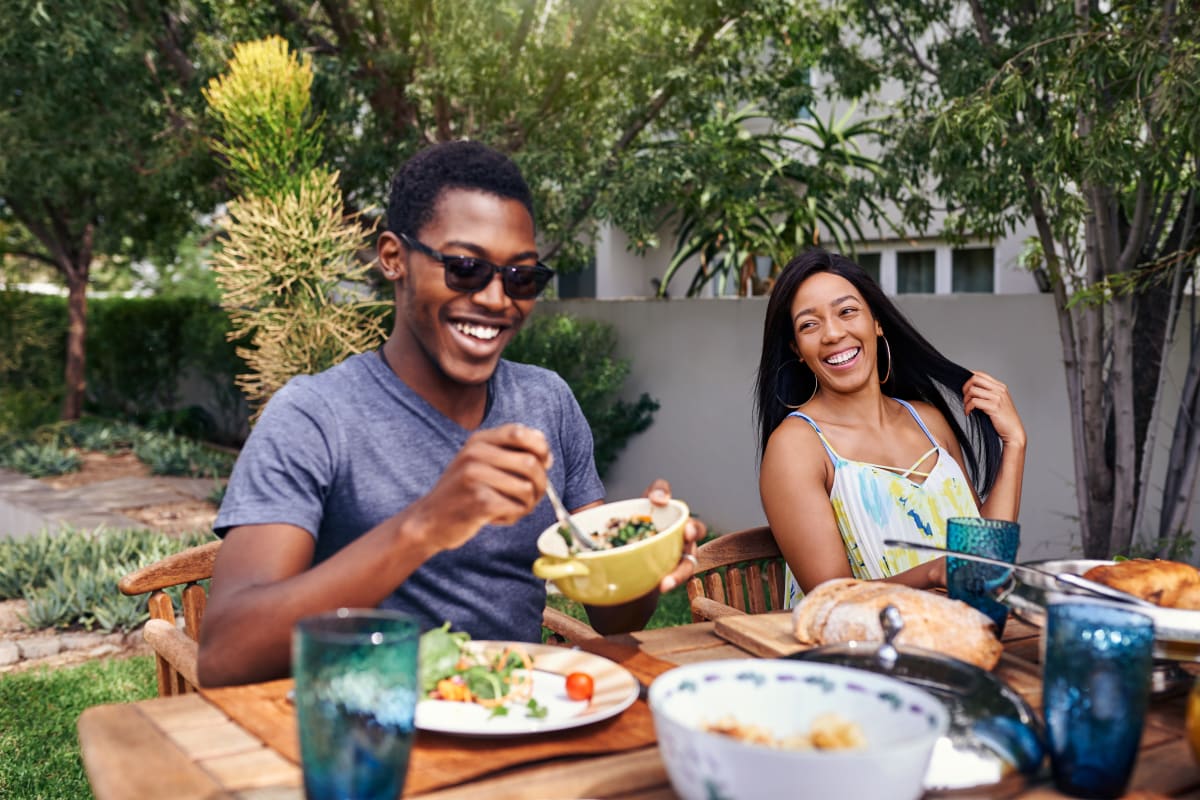 Residents having lunch outside in Charlotte, North Carolina from Marquis of Carmel Valley