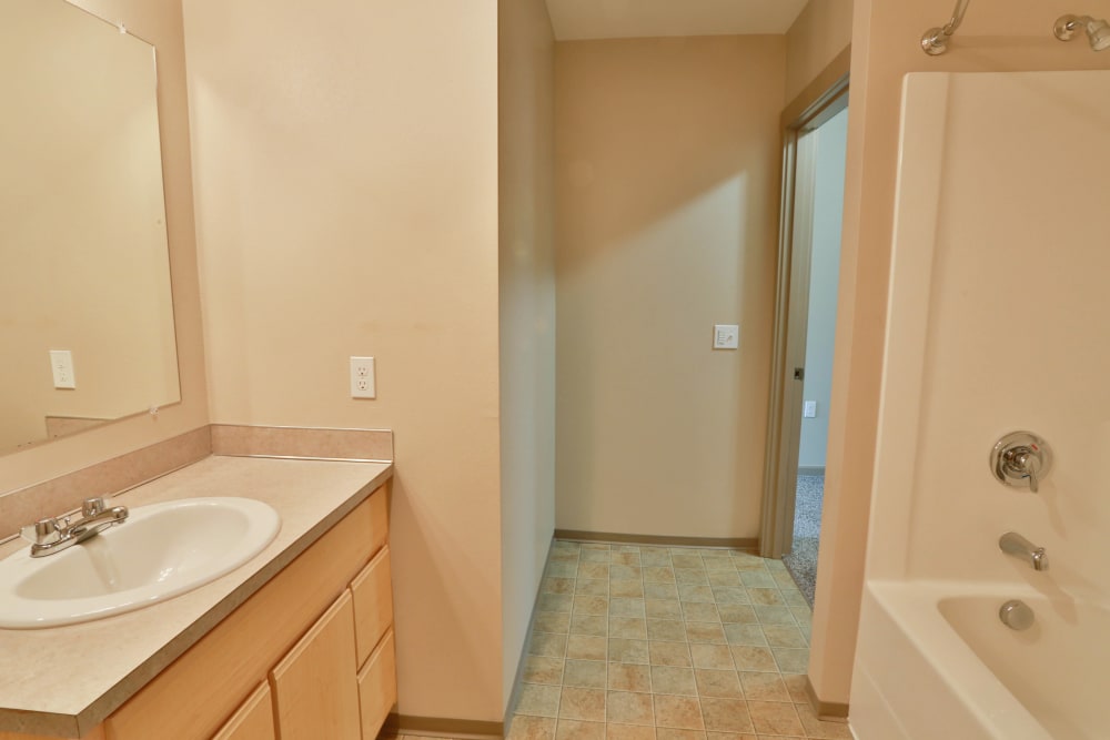 Bathroom at Heritage Meadow Apartments in Eugene, Oregon