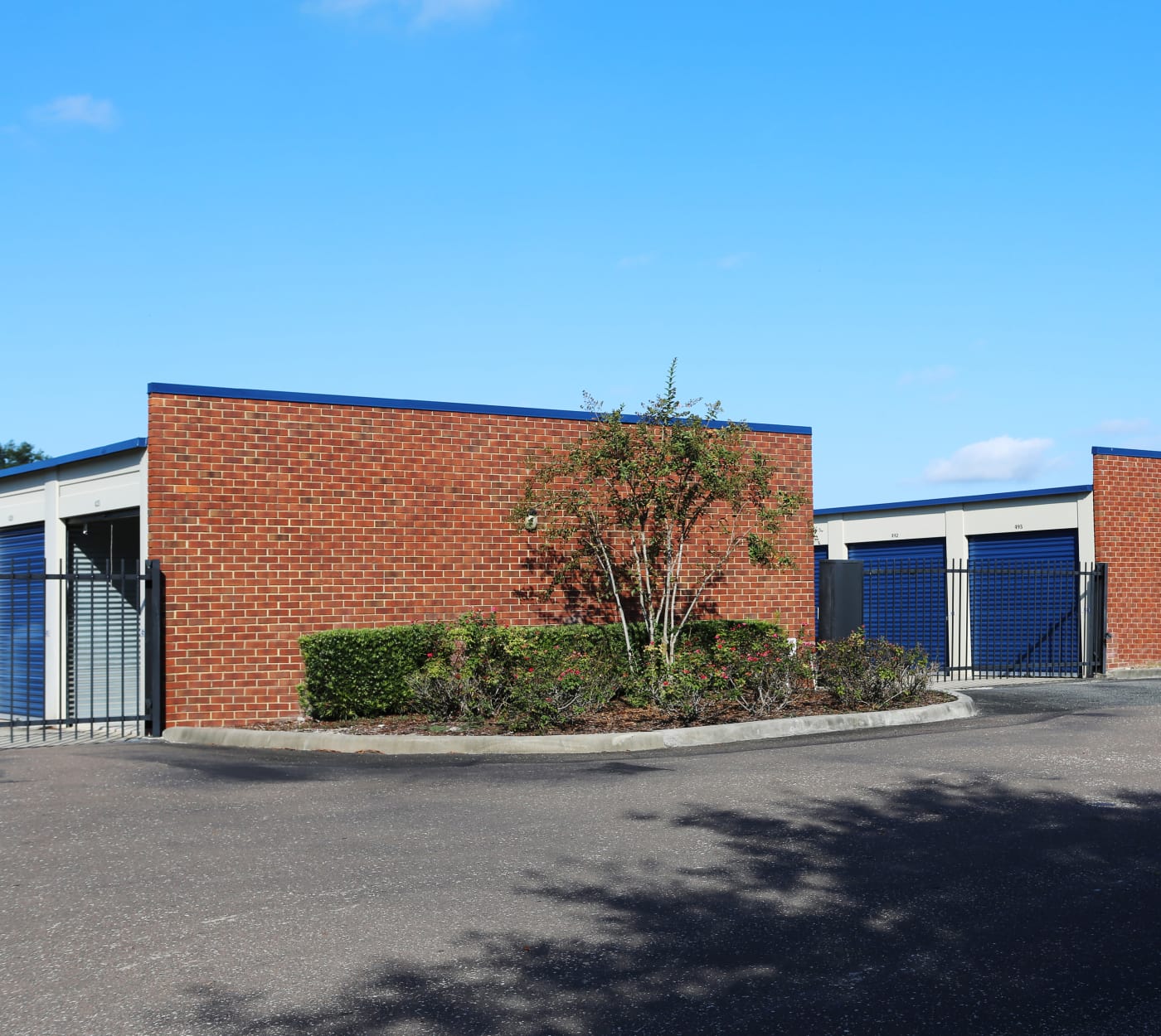 Ground-floor unit at Midgard Self Storage in Newberry, Florida