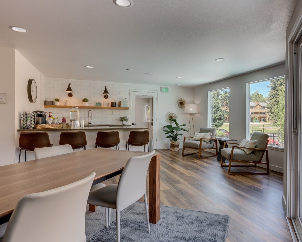 Resident clubhouse interior at Sofi Lakeside in Everett, Washington