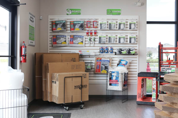 Family using packing supplies from Midgard Self Storage in Melbourne, Florida