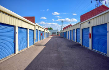 View our STOR-N-LOCK Self Storage Aurora location