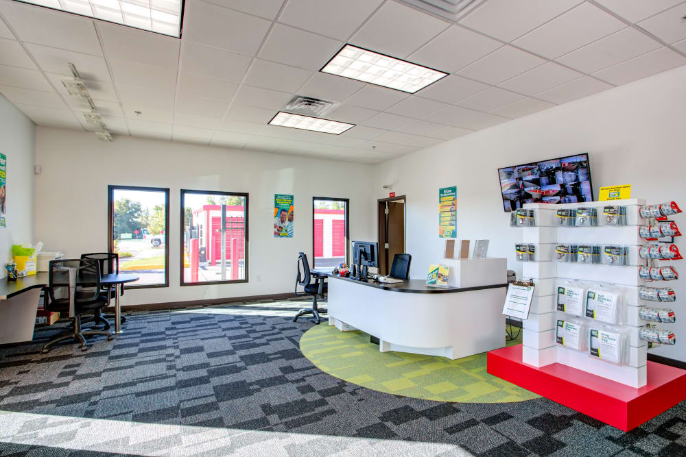 Leasing office at Metro Self Storage in Riverview